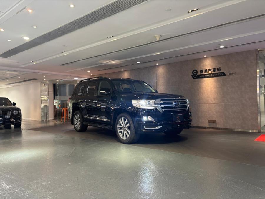 TOYOTA LAND CRUISER ZX